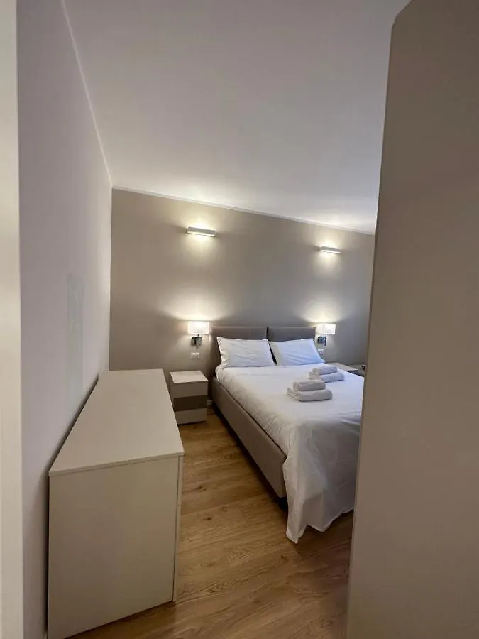 Appartamento Milano Fondazione Prada 0*, Milan Italy